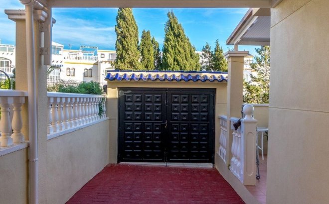 Resale - Villa -
Orihuela Costa - Costa Blanca