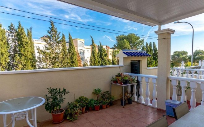 Resale - Villa -
Orihuela Costa - Costa Blanca
