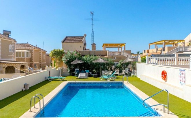 Resale - Villa -
Orihuela Costa - Costa Blanca