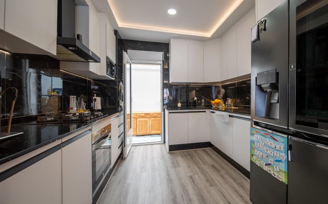 Resale - Town House -
Orihuela Costa - PAU 26