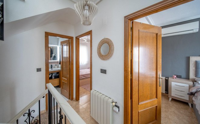 Resale - Town House -
Orihuela Costa - PAU 26