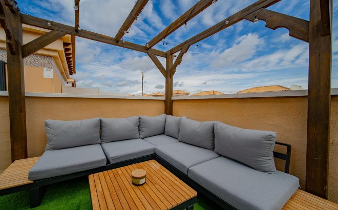 Resale - Town House -
Orihuela Costa - PAU 26