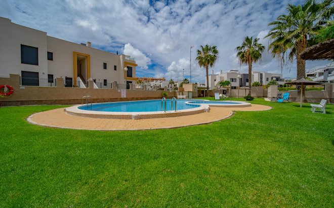 Resale - Town House -
Orihuela Costa - PAU 26