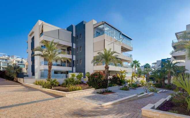 Resale - Apartment -
Orihuela Costa - Costa Blanca