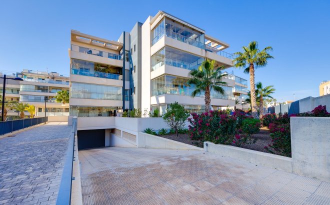 Resale - Apartment -
Orihuela Costa - Costa Blanca
