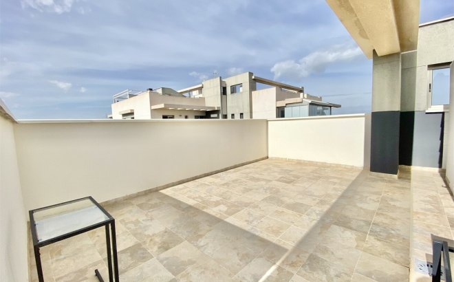Resale - Penthouse -
Villamartin - Los Dolses