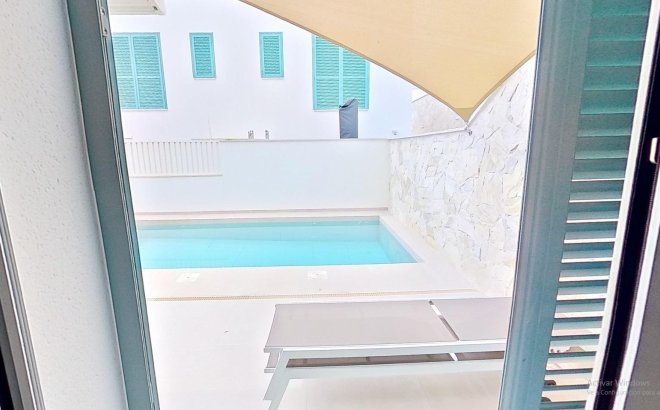 Resale - Bungalow -
Pilar de la Horadada - El Mojón