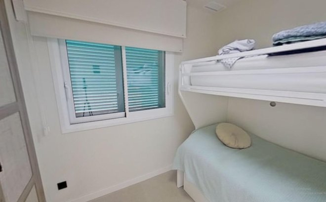 Resale - Bungalow -
Pilar de la Horadada - El Mojón