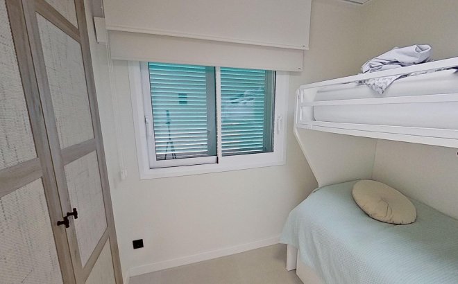 Resale - Bungalow -
Pilar de la Horadada - El Mojón