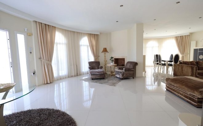 Resale - Villa -
Ciudad Quesada - Costa Blanca