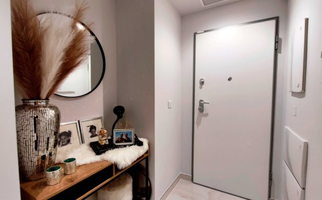 Resale - Apartment -
Playa Flamenca - Costa Blanca