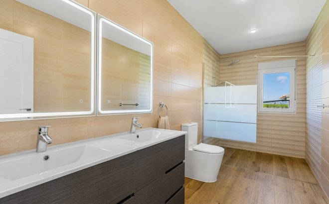 Resale - Villa -
Los Montesinos - Costa Blanca