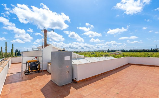 Resale - Villa -
Los Montesinos - Costa Blanca