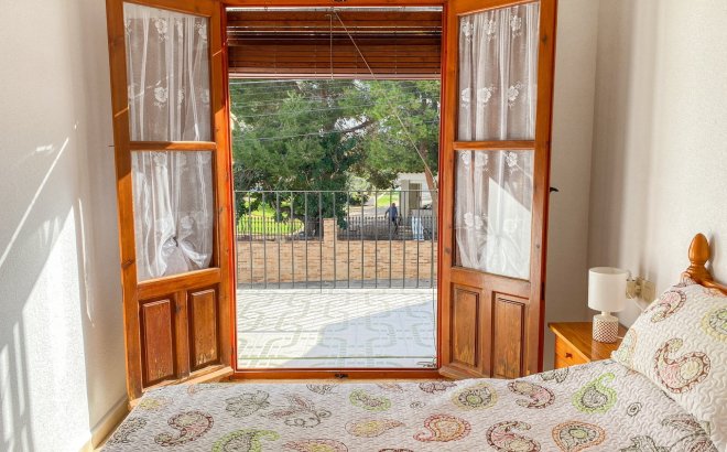 Herverkoop - Town House -
Los Balcones - Costa Blanca