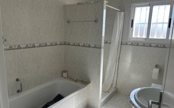 Revente - Villa -
Ciudad Quesada - Benimar