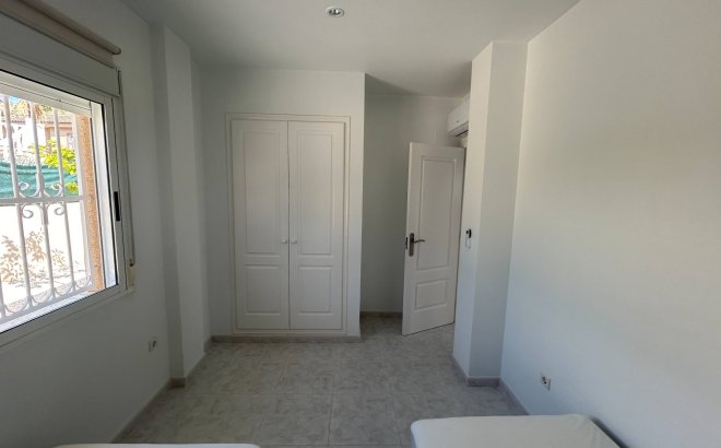 Revente - Villa -
Ciudad Quesada - Benimar