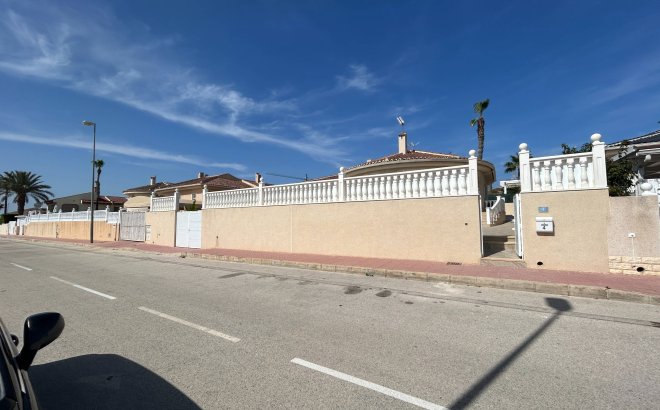 Revente - Villa -
Ciudad Quesada - Benimar