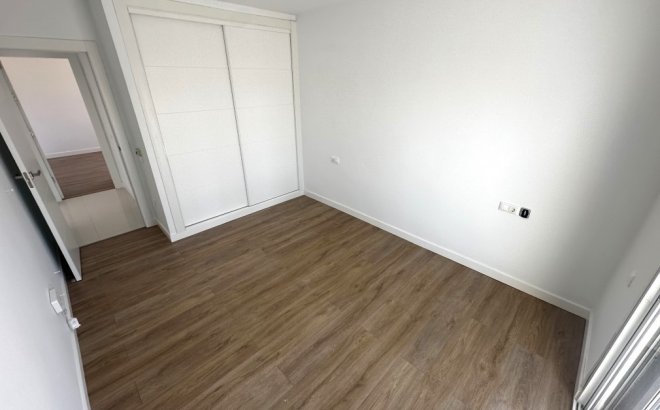 Herverkoop - Villa -
Ciudad Quesada - Costa Blanca