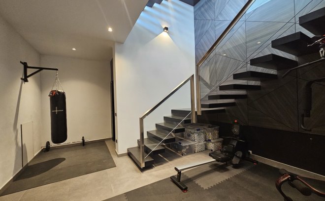 Resale - Villa -
Cabo Roig - Costa Blanca