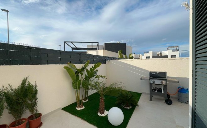 Revente - Villa -
Benijofar