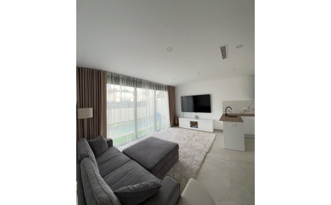 Revente - Villa -
Benijofar