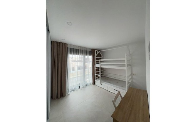 Revente - Villa -
Benijofar