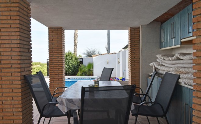 Resale - Villa -
Torremendo - Costa Blanca
