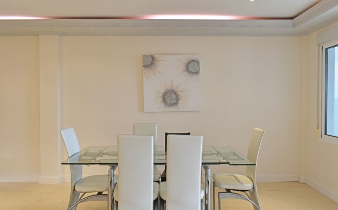 Resale - Villa -
Torremendo - Costa Blanca