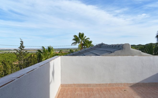 Resale - Villa -
Torremendo - Costa Blanca