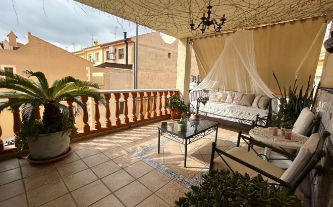 Resale - Villa -
Los Montesinos - Costa Blanca