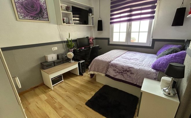 Resale - Villa -
Los Montesinos - Costa Blanca