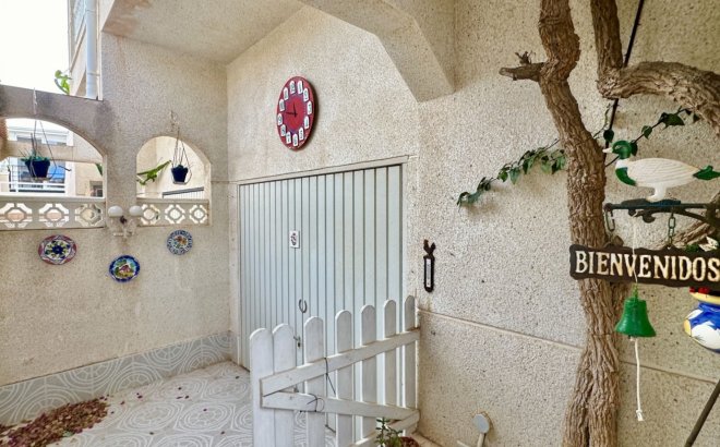 Resale - Town House -
Orihuela Costa - Costa Blanca