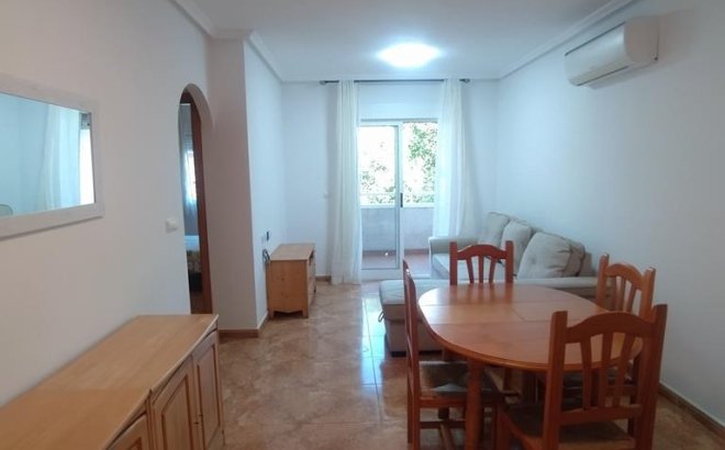 Resale - Apartment -
Torrevieja - El Molino