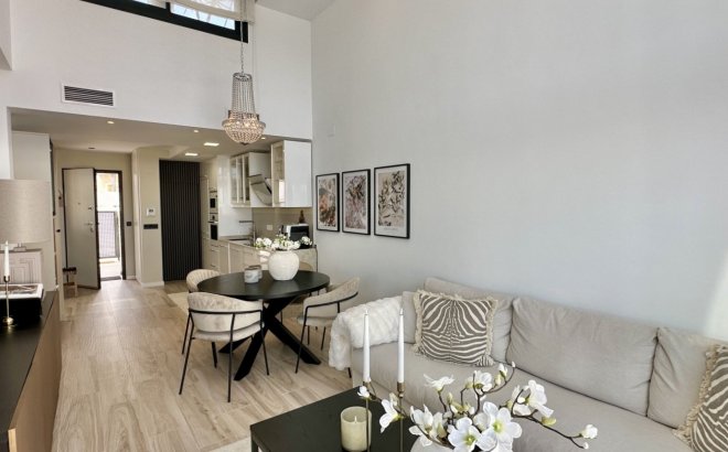 Resale - Villa -
Orihuela Costa - Costa Blanca