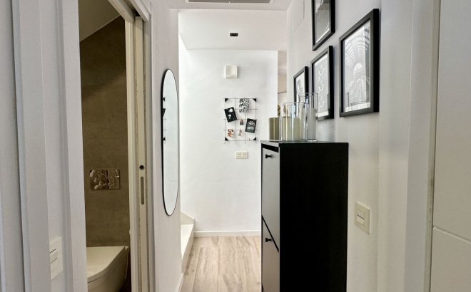 Resale - Villa -
Orihuela Costa - Costa Blanca