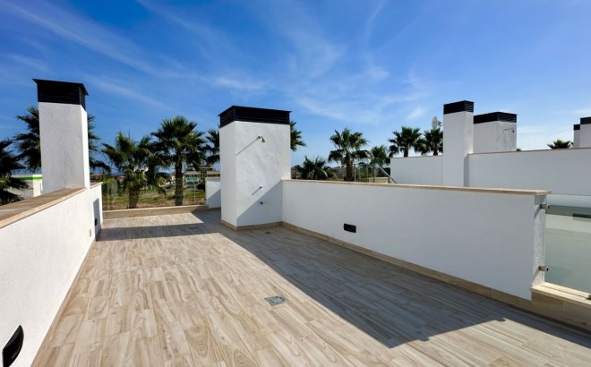 Resale - Villa -
Orihuela Costa - Costa Blanca