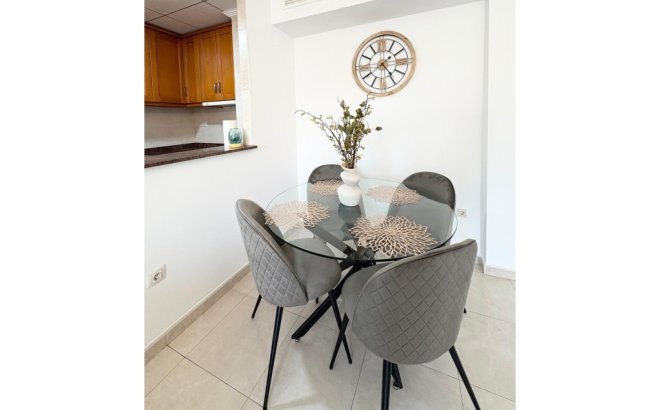 Resale - Apartment -
Torrevieja - Costa Blanca