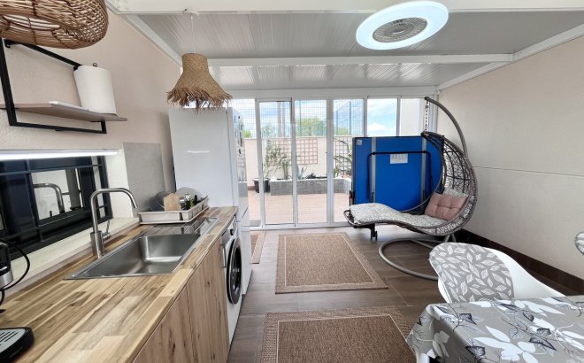 Resale - Apartment -
San Miguel de Salinas - Inland