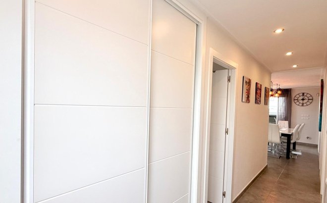 Revente - Appartement -
Orihuela Costa - Villamartín-las Filipinas