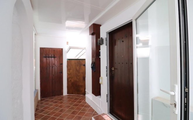 Resale - Villa -
Orihuela Costa - Costa Blanca