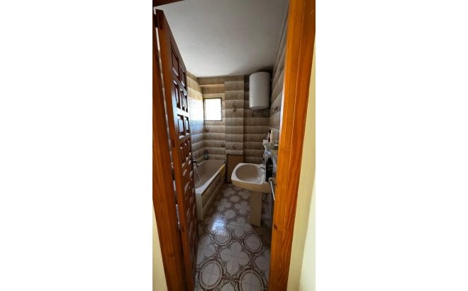 Resale - Apartment -
Alfas del Pí - Albir