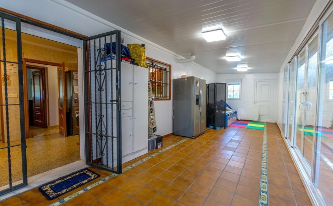 Resale - Villa -
Torrevieja - Los Balcones