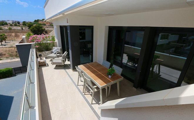 Resale - Penthouse -
Los Altos - Costa Blanca