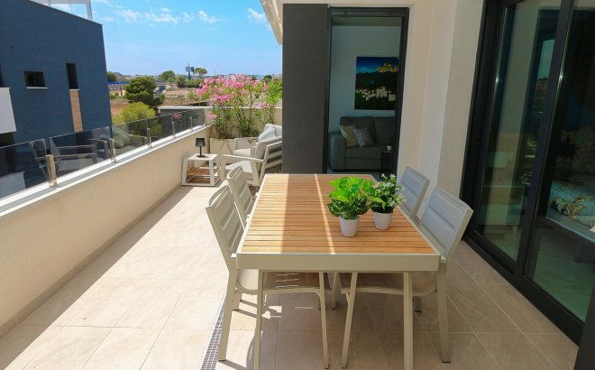 Resale - Penthouse -
Los Altos - Costa Blanca