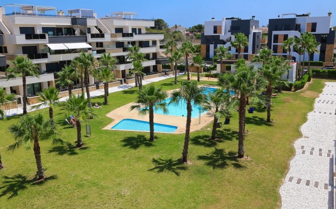Resale - Penthouse -
Los Altos - Costa Blanca