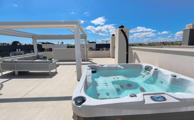 Resale - Penthouse -
Los Altos - Costa Blanca