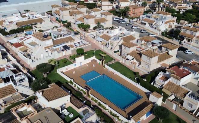 Resale - Town House -
Orihuela Costa - Costa Blanca