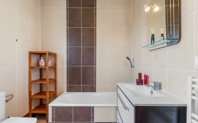 Resale - Villa -
Pinar de Campoverde - Costa Blanca