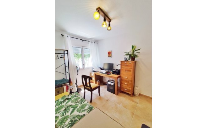 Resale - Villa -
San Miguel de Salinas - Inland