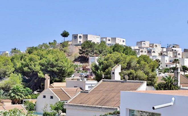 Resale - Villa -
San Miguel de Salinas - Inland